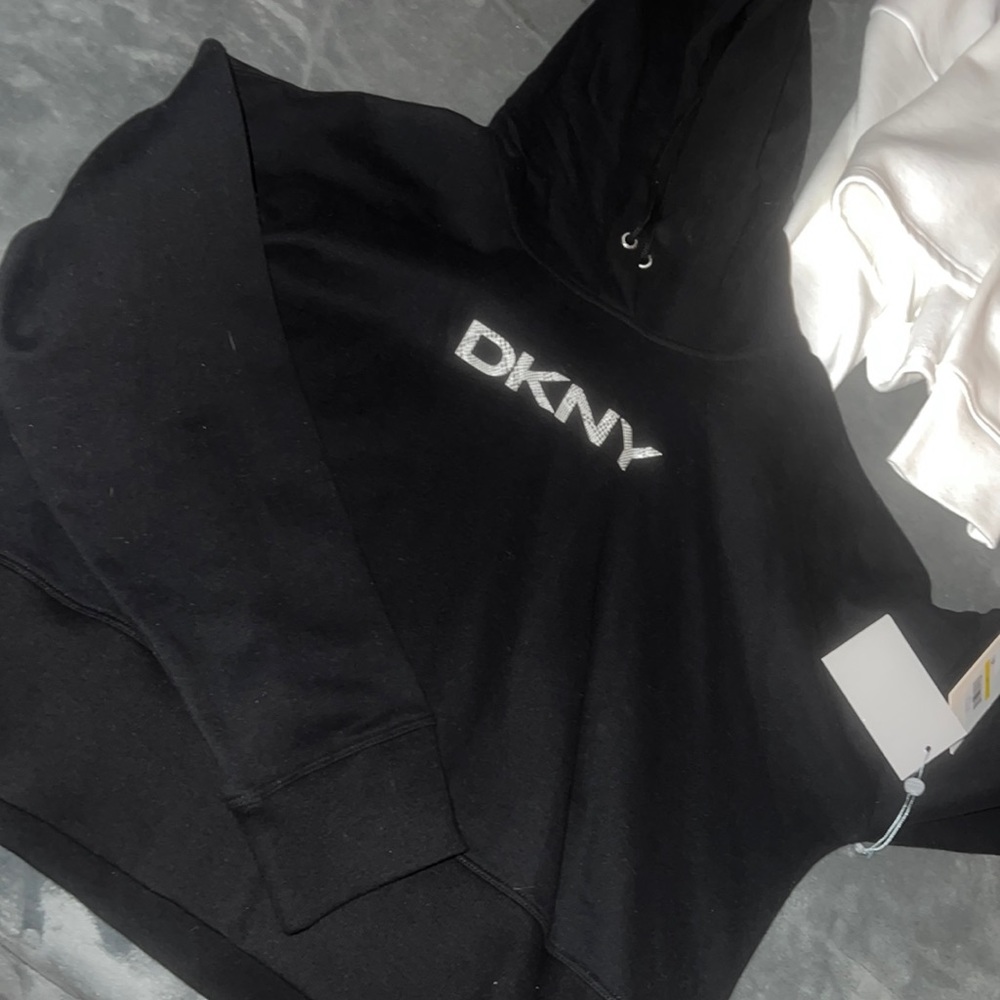 black medium cropped dkny hoodie
